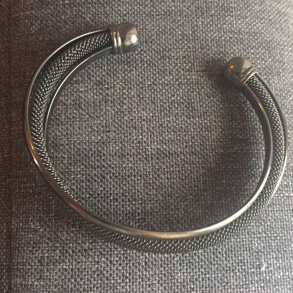 Lia Sophia cuff